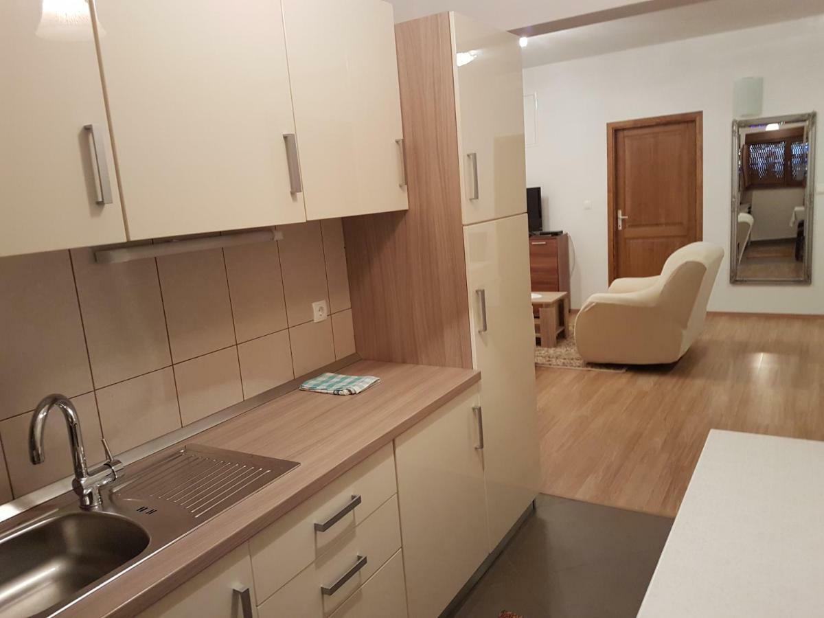 Apartments Alen סווטי יוראי מראה חיצוני תמונה